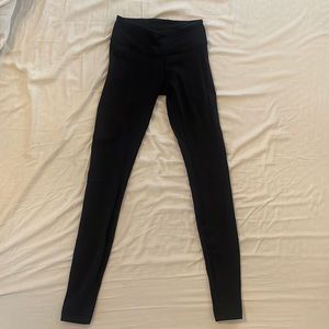 Lulu lemon black low rise leggings